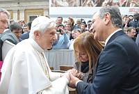 <br>Udienza Generale del 14 Aprile 2010<br><br> - (Copyright L'OSSERVATORE ROMANO - Servizio Fotografico - photo@ossrom.va)