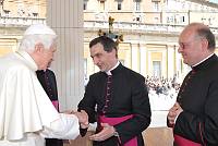 <br>UDIENZA GENERALE<br><br> - (Copyright L'OSSERVATORE ROMANO - Servizio Fotografico - photo@ossrom.va)