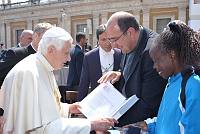 <br>UDIENZA GENERALE<br><br> - (Copyright L'OSSERVATORE ROMANO - Servizio Fotografico - photo@ossrom.va)