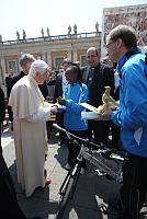 <br>UDIENZA GENERALE<br><br> - (Copyright L'OSSERVATORE ROMANO - Servizio Fotografico - photo@ossrom.va)