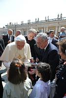 <br>UDIENZA GENERALE<br><br> - (Copyright L'OSSERVATORE ROMANO - Servizio Fotografico - photo@ossrom.va)