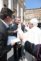 <br>UDIENZA GENERALE<br><br> - (Copyright L'OSSERVATORE ROMANO - Servizio Fotografico - photo@ossrom.va)