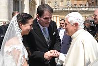 <br>UDIENZA GENERALE<br><br> - (Copyright L'OSSERVATORE ROMANO - Servizio Fotografico - photo@ossrom.va)