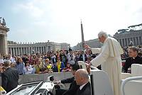 <br>UDIENZA GENERALE<br><br> - (Copyright L'OSSERVATORE ROMANO - Servizio Fotografico - photo@ossrom.va)