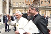 <br>UDIENZA GENERALE<br><br> - (Copyright L'OSSERVATORE ROMANO - Servizio Fotografico - photo@ossrom.va)