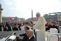 <br>UDIENZA GENERALE<br><br> - (Copyright L'OSSERVATORE ROMANO - Servizio Fotografico - photo@ossrom.va)