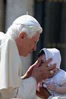 <br>UDIENZA GENERALE<br><br> - (Copyright L'OSSERVATORE ROMANO - Servizio Fotografico - photo@ossrom.va)