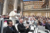 <br>UDIENZA GENERALE<br><br> - (Copyright L'OSSERVATORE ROMANO - Servizio Fotografico - photo@ossrom.va)