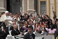 <br>UDIENZA GENERALE<br><br> - (Copyright L'OSSERVATORE ROMANO - Servizio Fotografico - photo@ossrom.va)