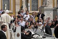 <br>UDIENZA GENERALE<br><br> - (Copyright L'OSSERVATORE ROMANO - Servizio Fotografico - photo@ossrom.va)