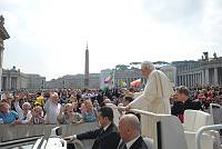 <br>UDIENZA GENERALE<br><br> - (Copyright L'OSSERVATORE ROMANO - Servizio Fotografico - photo@ossrom.va)