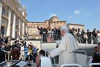 <br>UDIENZA GENERALE<br><br> - (Copyright L'OSSERVATORE ROMANO - Servizio Fotografico - photo@ossrom.va)