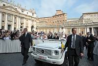 <br>UDIENZA GENERALE<br><br> - (Copyright L'OSSERVATORE ROMANO - Servizio Fotografico - photo@ossrom.va)