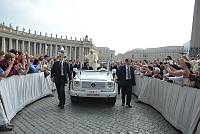 <br>UDIENZA GENERALE<br><br> - (Copyright L'OSSERVATORE ROMANO - Servizio Fotografico - photo@ossrom.va)