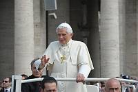 <br>UDIENZA GENERALE<br><br> - (Copyright L'OSSERVATORE ROMANO - Servizio Fotografico - photo@ossrom.va)