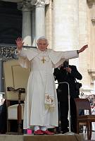 <br>UDIENZA GENERALE<br><br> - (Copyright L'OSSERVATORE ROMANO - Servizio Fotografico - photo@ossrom.va)