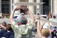 <br>UDIENZA GENERALE<br><br> - (Copyright L'OSSERVATORE ROMANO - Servizio Fotografico - photo@ossrom.va)