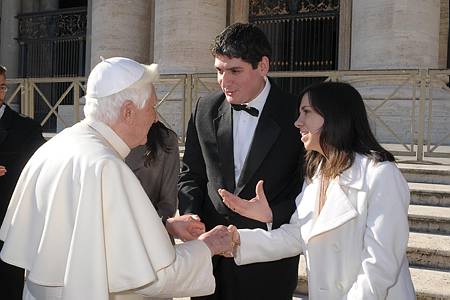 77342