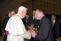 File name            	:DSC_5235.JPG<br>File size            	:2.2MB(2338047Bytes)<br>Date taken           	:2010/02/03 12:02:53<br>Image size           	:3216 x 2136<br>Resolution           	:300 x 300 dpi<br>Number of bits       	:8bit/channel<br>Protection attribute 	:Off<br>Hide Attribute       	:Off<br>Camera ID            	:N/A<br>Camera               	:NIKON D300<br>Quality mode         	:N/A<br>Metering mode        	:Center-weighted<br>Exposure mode        	:Manual<br>Speed light          	:No<br>Focal length         	:24 mm<br>Shutter speed        	:1/200second<br>Aperture             	:F3.5<br>Exposure compensation	:0 EV<br>White Balance        	:N/A<br>Lens                 	:N/A<br>Flash sync mode      	:N/A<br>Exposure difference  	:N/A<br>Flexible program     	:N/A<br>Sensitivity          	:N/A<br>Sharpening           	:N/A<br>Image Type           	:Color<br>Color Mode           	:N/A<br>Hue adjustment       	:N/A<br>Saturation Control   	:N/A<br>Tone compensation    	:N/A<br>Latitude(GPS)        	:N/A<br>Longitude(GPS)       	:N/A<br>Altitude(GPS)        	:N/A