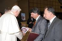 File name            	:DSC_5291.JPG<br>File size            	:2.7MB(2819648Bytes)<br>Date taken           	:2010/02/03 12:04:29<br>Image size           	:3216 x 2136<br>Resolution           	:300 x 300 dpi<br>Number of bits       	:8bit/channel<br>Protection attribute 	:Off<br>Hide Attribute       	:Off<br>Camera ID            	:N/A<br>Camera               	:NIKON D300<br>Quality mode         	:N/A<br>Metering mode        	:Center-weighted<br>Exposure mode        	:Manual<br>Speed light          	:No<br>Focal length         	:24 mm<br>Shutter speed        	:1/200second<br>Aperture             	:F3.5<br>Exposure compensation	:0 EV<br>White Balance        	:N/A<br>Lens                 	:N/A<br>Flash sync mode      	:N/A<br>Exposure difference  	:N/A<br>Flexible program     	:N/A<br>Sensitivity          	:N/A<br>Sharpening           	:N/A<br>Image Type           	:Color<br>Color Mode           	:N/A<br>Hue adjustment       	:N/A<br>Saturation Control   	:N/A<br>Tone compensation    	:N/A<br>Latitude(GPS)        	:N/A<br>Longitude(GPS)       	:N/A<br>Altitude(GPS)        	:N/A