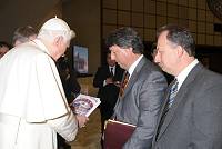 File name            	:DSC_5293.JPG<br>File size            	:2.7MB(2829325Bytes)<br>Date taken           	:2010/02/03 12:04:30<br>Image size           	:3216 x 2136<br>Resolution           	:300 x 300 dpi<br>Number of bits       	:8bit/channel<br>Protection attribute 	:Off<br>Hide Attribute       	:Off<br>Camera ID            	:N/A<br>Camera               	:NIKON D300<br>Quality mode         	:N/A<br>Metering mode        	:Center-weighted<br>Exposure mode        	:Manual<br>Speed light          	:No<br>Focal length         	:24 mm<br>Shutter speed        	:1/200second<br>Aperture             	:F3.5<br>Exposure compensation	:0 EV<br>White Balance        	:N/A<br>Lens                 	:N/A<br>Flash sync mode      	:N/A<br>Exposure difference  	:N/A<br>Flexible program     	:N/A<br>Sensitivity          	:N/A<br>Sharpening           	:N/A<br>Image Type           	:Color<br>Color Mode           	:N/A<br>Hue adjustment       	:N/A<br>Saturation Control   	:N/A<br>Tone compensation    	:N/A<br>Latitude(GPS)        	:N/A<br>Longitude(GPS)       	:N/A<br>Altitude(GPS)        	:N/A