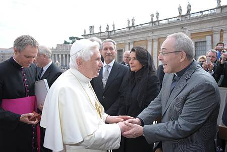 62911