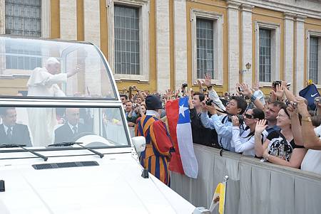 54431