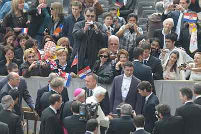 16701_24032010