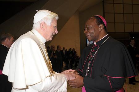 74929