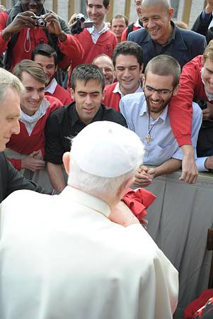67458