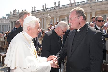 58046
