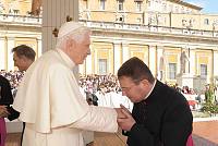 File name            	:000_9978.JPG<br>File size            	:2.0MB(2075744Bytes)<br>Date taken           	:2010/03/31 10:51:23<br>Image size           	:2784 x 1848<br>Resolution           	:300 x 300 dpi<br>Number of bits       	:8bit/channel<br>Protection attribute 	:Off<br>Hide Attribute       	:Off<br>Camera ID            	:N/A<br>Camera               	:NIKON D700<br>Quality mode         	:N/A<br>Metering mode        	:Matrix<br>Exposure mode        	:Manual<br>Speed light          	:No<br>Focal length         	:24 mm<br>Shutter speed        	:1/320second<br>Aperture             	:F7.1<br>Exposure compensation	:0 EV<br>White Balance        	:N/A<br>Lens                 	:N/A<br>Flash sync mode      	:N/A<br>Exposure difference  	:N/A<br>Flexible program     	:N/A<br>Sensitivity          	:N/A<br>Sharpening           	:N/A<br>Image Type           	:Color<br>Color Mode           	:N/A<br>Hue adjustment       	:N/A<br>Saturation Control   	:N/A<br>Tone compensation    	:N/A<br>Latitude(GPS)        	:N/A<br>Longitude(GPS)       	:N/A<br>Altitude(GPS)        	:N/A