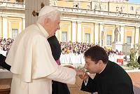 File name            	:000_9991.JPG<br>File size            	:2.0MB(2056977Bytes)<br>Date taken           	:2010/03/31 10:51:34<br>Image size           	:2784 x 1848<br>Resolution           	:300 x 300 dpi<br>Number of bits       	:8bit/channel<br>Protection attribute 	:Off<br>Hide Attribute       	:Off<br>Camera ID            	:N/A<br>Camera               	:NIKON D700<br>Quality mode         	:N/A<br>Metering mode        	:Matrix<br>Exposure mode        	:Manual<br>Speed light          	:No<br>Focal length         	:24 mm<br>Shutter speed        	:1/320second<br>Aperture             	:F7.1<br>Exposure compensation	:0 EV<br>White Balance        	:N/A<br>Lens                 	:N/A<br>Flash sync mode      	:N/A<br>Exposure difference  	:N/A<br>Flexible program     	:N/A<br>Sensitivity          	:N/A<br>Sharpening           	:N/A<br>Image Type           	:Color<br>Color Mode           	:N/A<br>Hue adjustment       	:N/A<br>Saturation Control   	:N/A<br>Tone compensation    	:N/A<br>Latitude(GPS)        	:N/A<br>Longitude(GPS)       	:N/A<br>Altitude(GPS)        	:N/A