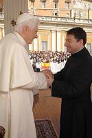 File name            	:000_0001.JPG<br>File size            	:1.8MB(1924974Bytes)<br>Date taken           	:2010/03/31 10:51:43<br>Image size           	:2784 x 1848<br>Resolution           	:300 x 300 dpi<br>Number of bits       	:8bit/channel<br>Protection attribute 	:Off<br>Hide Attribute       	:Off<br>Camera ID            	:N/A<br>Camera               	:NIKON D700<br>Quality mode         	:N/A<br>Metering mode        	:Matrix<br>Exposure mode        	:Manual<br>Speed light          	:No<br>Focal length         	:24 mm<br>Shutter speed        	:1/320second<br>Aperture             	:F8.0<br>Exposure compensation	:0 EV<br>White Balance        	:N/A<br>Lens                 	:N/A<br>Flash sync mode      	:N/A<br>Exposure difference  	:N/A<br>Flexible program     	:N/A<br>Sensitivity          	:N/A<br>Sharpening           	:N/A<br>Image Type           	:Color<br>Color Mode           	:N/A<br>Hue adjustment       	:N/A<br>Saturation Control   	:N/A<br>Tone compensation    	:N/A<br>Latitude(GPS)        	:N/A<br>Longitude(GPS)       	:N/A<br>Altitude(GPS)        	:N/A