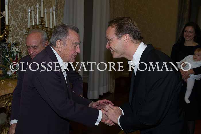 %_tempFileName00273_20122014%