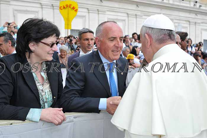 %_tempFileName162550_28052014%