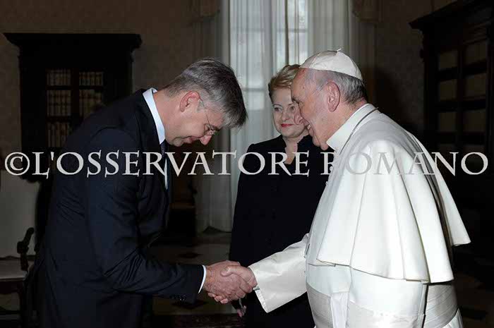 %_tempFileName03172_29102015%