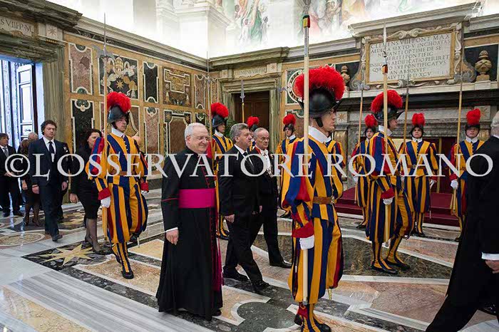 %_tempFileName02871_31102015%