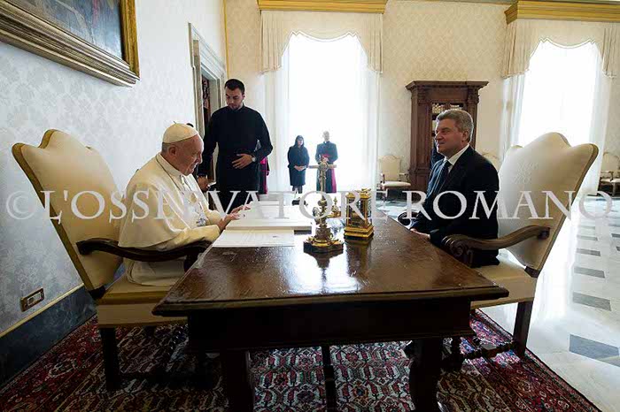 %_tempFileName02966_31102015%