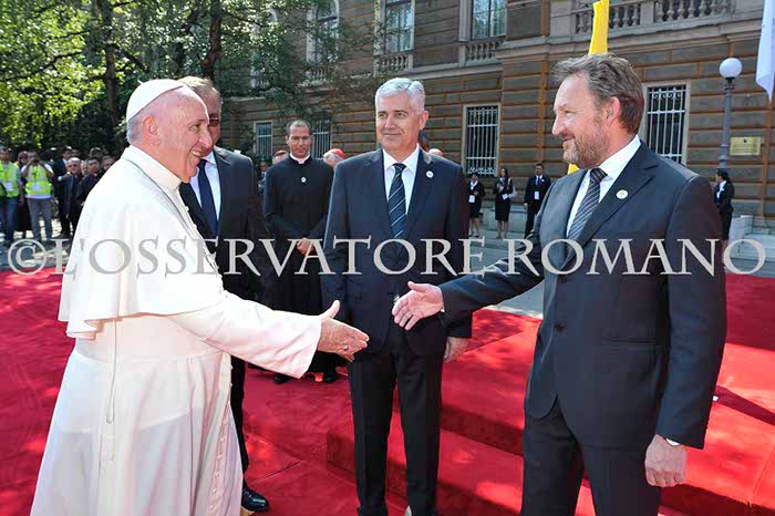 %_tempFileName01258_06062015%