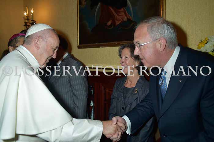 %_tempFileName18979_25092015%