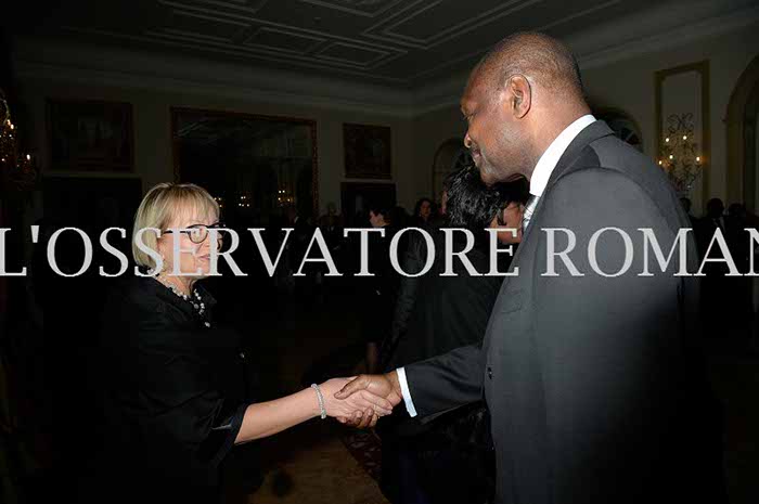 %_tempFileName03906_11012016%