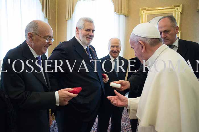 %_tempFileName00979_14012016%