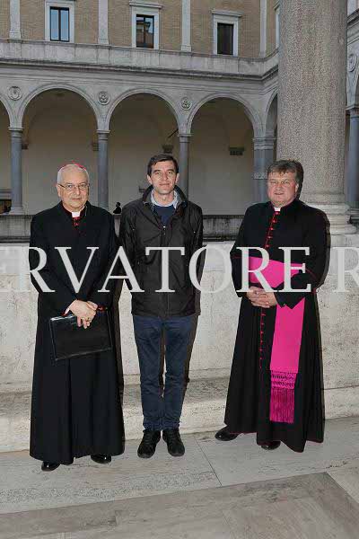 %_tempFileName02071_29022016%