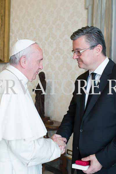 %_tempFileName01563_07042016%