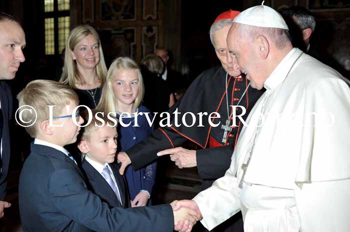 %_tempFileName00402_08042016%