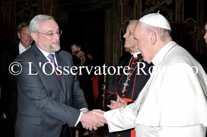 %_tempFileName00555_08042016%