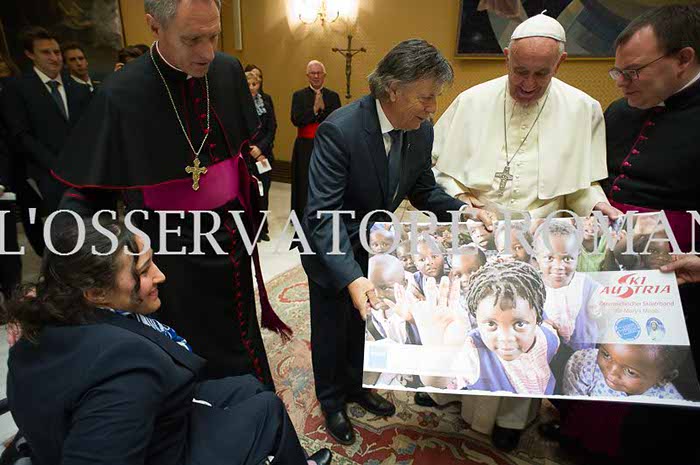 %_tempFileName00242_20042016%