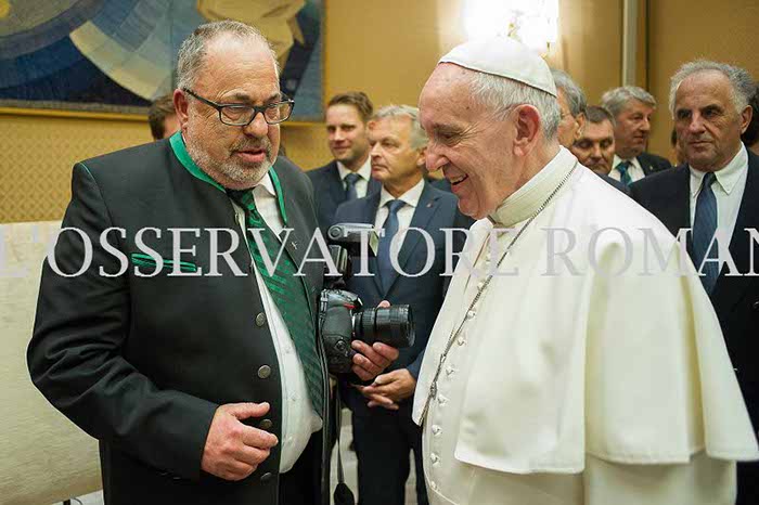 %_tempFileName00827_20042016%