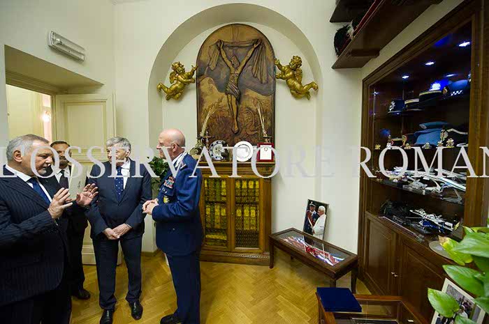 %_tempFileName00295_27042016%